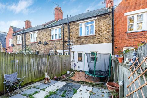 205 Coteford Street, London, SW17 8NN
