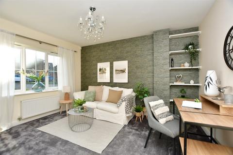 8 Brogdale Place, Ospringe, Faversham, ME13 0AF