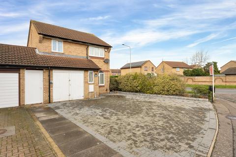 2 Caldbeck Close, Gunthorpe, Peterborough, PE4 7NF