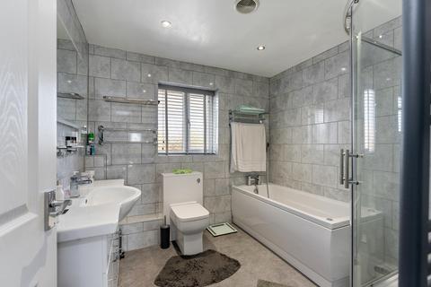 2 Caldbeck Close, Gunthorpe, Peterborough, PE4 7NF