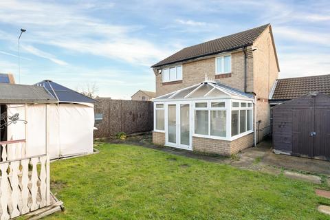 2 Caldbeck Close, Gunthorpe, Peterborough, PE4 7NF