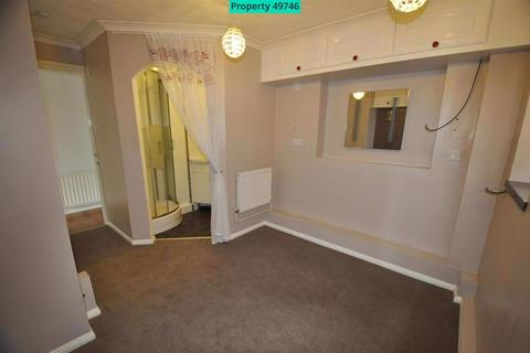 4 bedroom end of terrace house for sale, 13 Pinwood Meadow Drive, Exeter, EX4