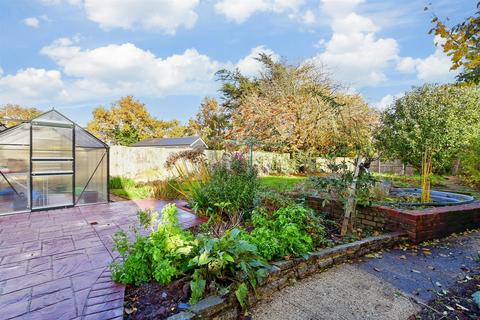 4 bedroom detached bungalow for sale - Bellevue Road, Whitstable, Kent