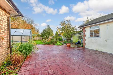 4 bedroom detached bungalow for sale - Bellevue Road, Whitstable, Kent