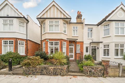 Midhurst Avenue, Muswell Hill, N10