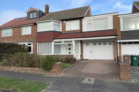 4 bedroom semi-detached house for sale, Western Way, Whitley Lodge, Whitley Bay, NE26 1JE
