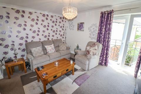 1 bedroom flat for sale, Seagrove Avenue, Hayling Island