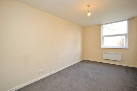 2 bedroom apartment to rent, Riverside Close, Hanwell, Ealing, London, W7