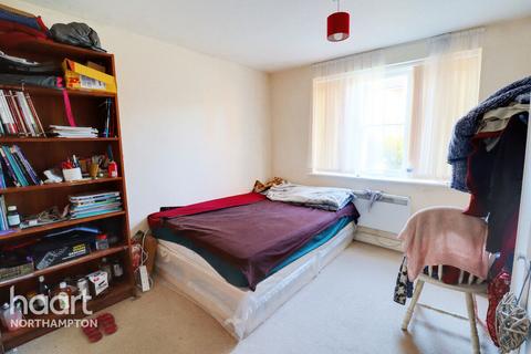 2 bedroom flat for sale - Gregory Gardens, Northampton