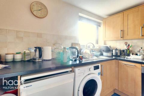 2 bedroom apartment for sale, Staverton Grove, Broughton