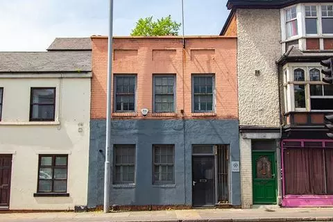 House in Nottingham, Carrington - View 2