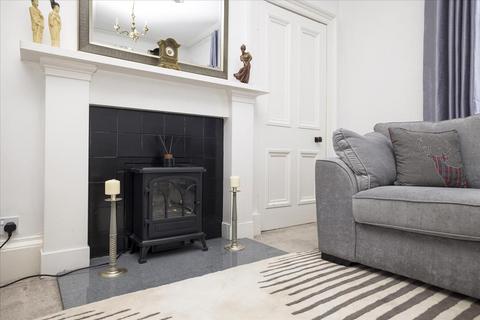 76 High Street, Loanhead, EH20 9RR