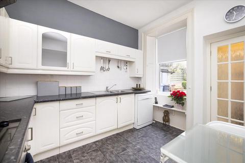76 High Street, Loanhead, EH20 9RR