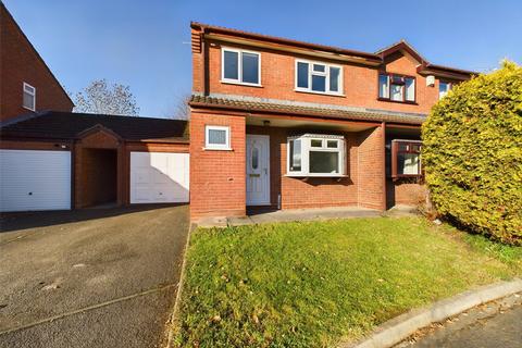 3 bedroom semi-detached house for sale - Kingfisher Close, Worcester, Worcestershire, WR5