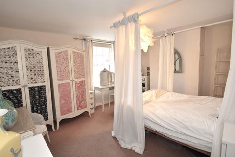 3 bedroom terraced house for sale - St. Andrew Street, Tiverton, Devon, EX16