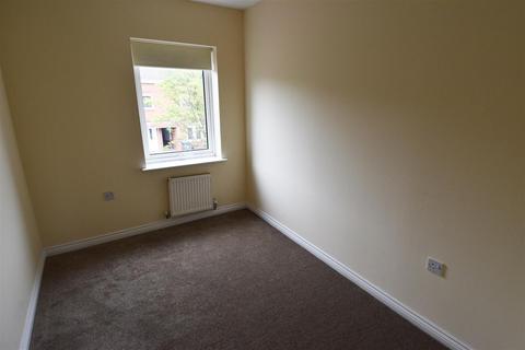 3 bedroom semi-detached house to rent - Meadow Gate, Northfield, Birmingham, West Midlands, B31