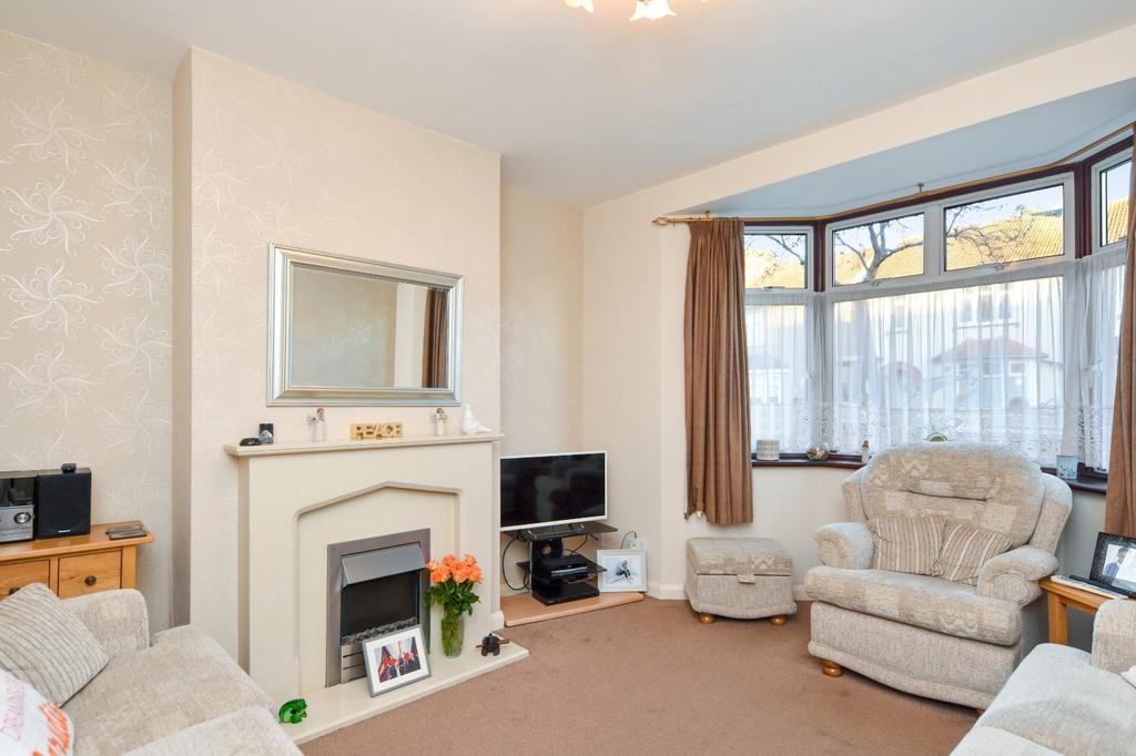 Wakering Avenue, Shoeburyness, Essex... 3 bed semidetached house for