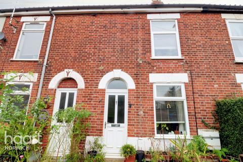2 bedroom terraced house for sale, Magpie Road, Norwich