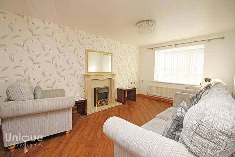2 bedroom apartment for sale, Greenfield Road,  Fleetwood, FY7