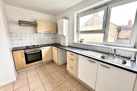 62 Myrtledene Road, London, SE2 0EU