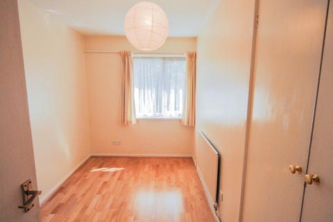 2 bedroom flat to rent - Perivale
