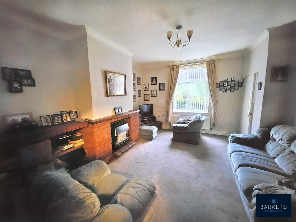 Mill Carr Hill Road, Oakenshaw 3 bed end of terrace house for sale £