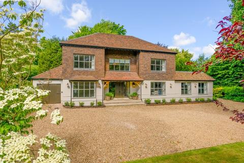 5 bedroom character property for sale, East Horsley