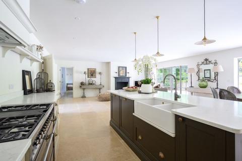 Pinetops Green Dene, East Horsley, Leatherhead, KT24 5RG