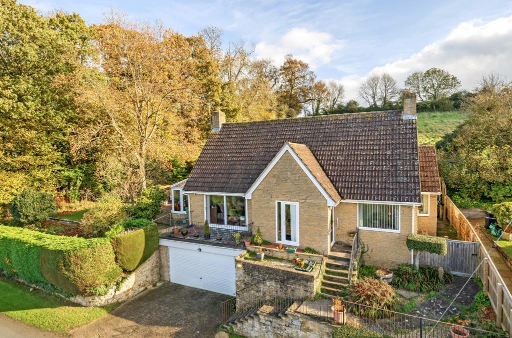Beacon, Ilminster, TA19 4 bed detached house for sale £425,000