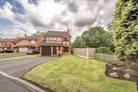 4 bedroom detached house for sale, Wainwright Close, Kingswinford DY6
