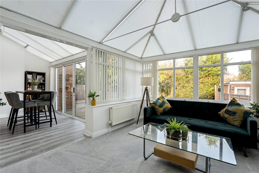 Dining/Conservatory