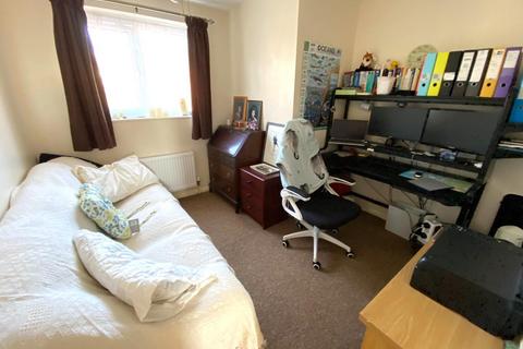19 Daimler Close, Northampton, NN3 5JT