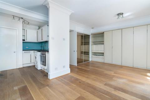 Studio for sale, Waterloo Gardens, Milner Square, Islington