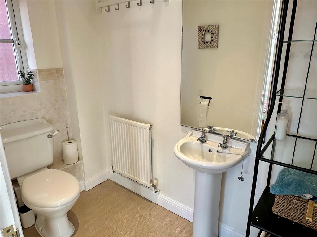 Ensuite shower room