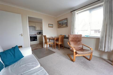 2 bedroom flat for sale, Drove Road, Swindon SN1