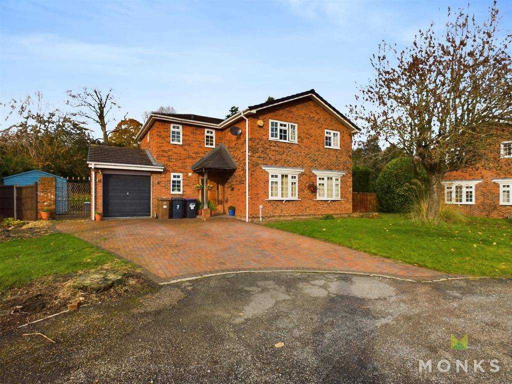 Glentworth Avenue, Oswestry 5 bed detached house for sale £510,000