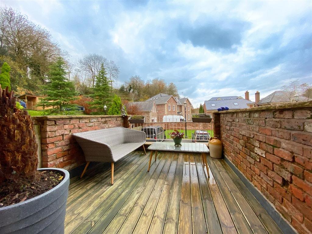 Terrace.jpg