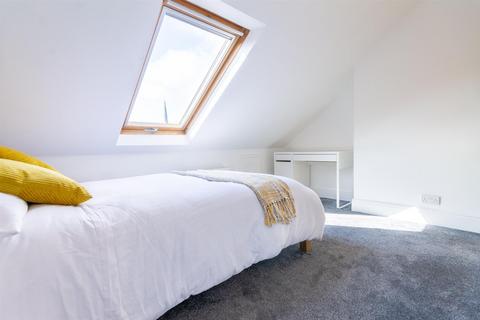 6 bedroom terraced house to rent - Buston Terrace, Jesmond