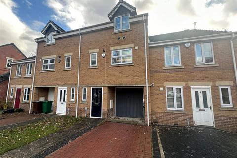 5 Golf Close, Nottingham, NG6 8YZ