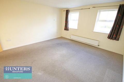 2 bedroom flat for sale - 78, Bierley Lane Bierley, Bradford, West Yorkshire, BD4 6AA