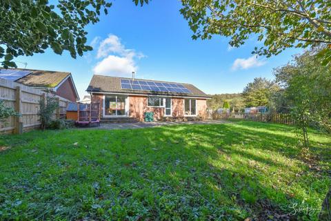 4 bedroom detached bungalow for sale, Sandy Close, Blackwater, Newport