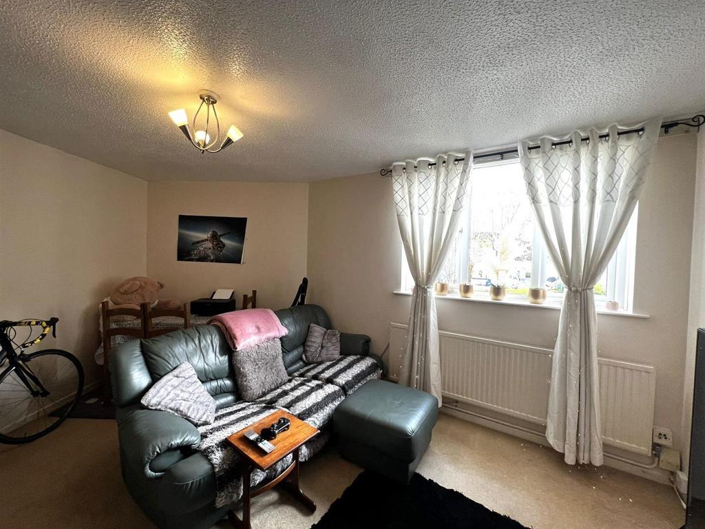 Thumbnail image0.jpg