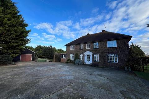 5 bedroom detached house to rent, Rye Street, Cliffe, Rochester, ME3