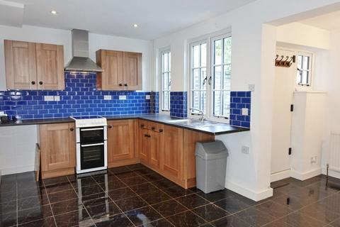 3 bedroom cottage to rent, The Street, Snailwell, Newmarket