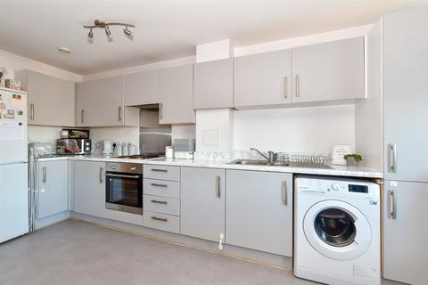 2 bedroom apartment for sale, Meridian Close, Ramsgate, Kent
