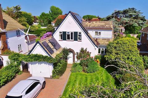 3 bedroom detached house for sale, Ashurst Close, Goring By Sea, Worthing, West Sussex, BN12