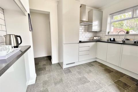 86 Alinora Crescent, Goring By Sea, Worthing, BN12 4HH
