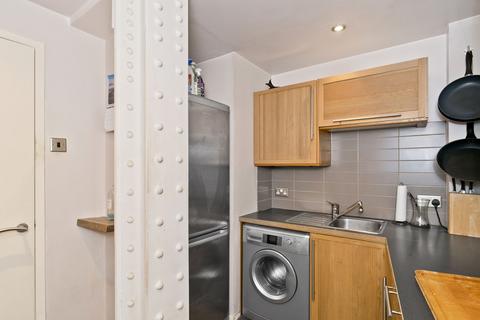 1/23 Chapel Lane, Edinburgh, EH6 6ST