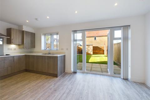 3 bedroom semi-detached house for sale - Tortoiseshell Place, Lancing, West Sussex, BN15