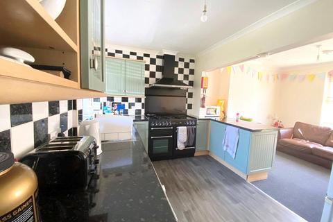 5 bedroom terraced house to rent, Chailey Road, Brighton BN1